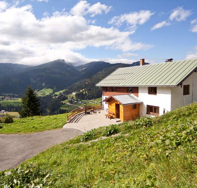 Hütte im Kleinwalsertal, Gästehaus Almenrausch